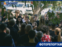 "Рыдали даже парни": сотни мелитопольцев простились с Лизой, которую сбил Mercedes-Benz с блатными номерами