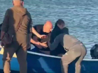 Двух детей унесло на три километра от берега на сапборде в Бердянске
