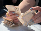 «Оставила без света и воды»: экс-замглавы Запорожья обвинили в воровстве гумпомощи почти на 700 тысяч рублей