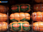 Продукты без документов и с нарушением хранения нашли в магазинах Приморского района