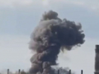 В Запорожье после прилета ФАБов поднялся мощный столб дыма