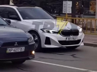 Элитную иномарку со страпоном в неожиданном месте заметили жители города Запорожье 
