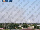 Густые клубы дыма за городом запечатлели жители Мелитополя