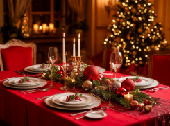 Сервируем новогодний стол: как это сделать правильно