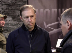 Первый вице-премьер Денис Мантуров посетил центр «Барс-Сармат» в Запорожской области