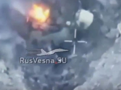 Бойцы ВС РФ вытащили сослуживцев из-под завалов во время боя в Запорожье 