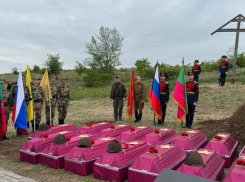 В Запорожской области перезахоронили останки 120 советских солдат