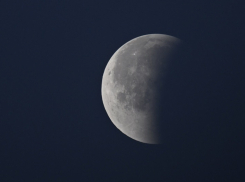 Лунное затмение с борта МКС показал запорожский космонавт Зубрицкий