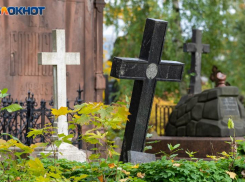 Запорожцам запретят посещать кладбища на Радоницу