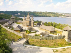 Кубань направила сотни тонн гуманитарной помощи запорожским казакам