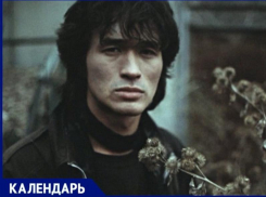 Давка и разбитые стёкла: давший в Запорожье шесть концертов за три дня Виктор Цой умер 35 лет назад