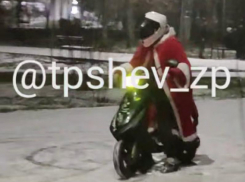 Снежный дрифт Деда Мороза сняли на видео в Запорожье