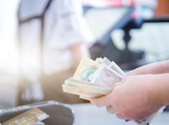 Возвращение в девяностые: в Запорожской области 775 работникам не выплачивали зарплаты