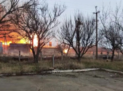 На заправке в Токмаке второй раз за день прогремели взрывы: есть пострадавшие