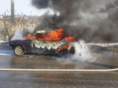 Женщину срочно увезли в больницу после удара ВСУ по «Жигулям» в Запорожской области 