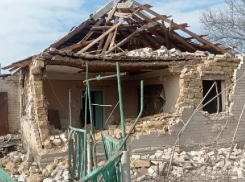 Украинские боевики убили пенсионерку и разрушили шесть домов в Михайловке