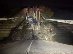 Грузовые ж/д перевозки между Крымом и Запорожской областью приостановлены 