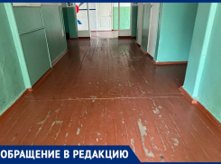 Что скрывается за ухоженным фасадом мелитопольской школы №1, показал читатель  «Блокнота»