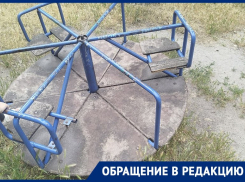 «Изредка косят траву»: жительница Мелитополя показала запущенную детскую площадку 