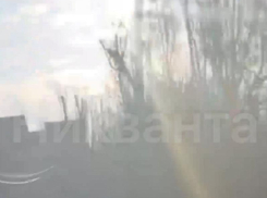Украинский дрон ударил по жилому кварталу в Мелитополе: появилось видео