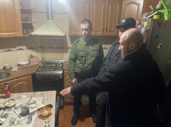 Мелитополец ответит в суде за попытку заколоть собутыльника в День защитника Отечества