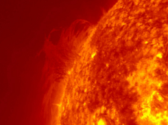 Запорожцев предупредили о второй по силе вспышке на Солнце за 4 месяца