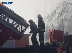 Сотрудники МЧС пострадали при тушении от атаки ВСУ по Васильевскому району