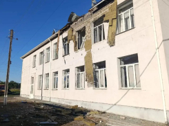 Боевики ВСУ ударили по Орлянской средней школе