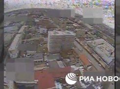 Удар российского беспилотника по зданиям СБУ попал на видео в Запорожье