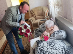 Долгожительница из Бердянска получила поздравление от Путина