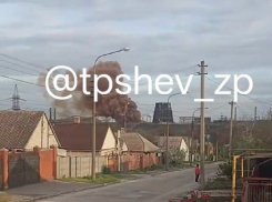 Причину загрязненного воздуха сняли на видео в Запорожье