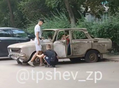 Власти Запорожья решили, что делать с бесхозными автомобилями