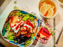 Мэр Энергодара Пухов предупредил о новой схеме мошенничества с общепитом