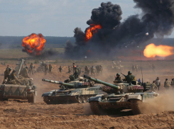 Новости СВО: передача Запорожья России, рыдающая боевичка ВСУ и уничтожение НАТОвской артиллерии