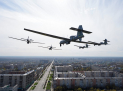 Новости СВО: массированный удар по Москве, бегство ВСУ из Каменского и смерть военкомов в Запорожье