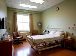 Мужчина получил осколочные ранения из-за обстрела в селе Пологи