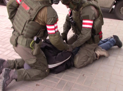 В Запорожской области задержали двоих призывавших к насилию над россиянами жителей