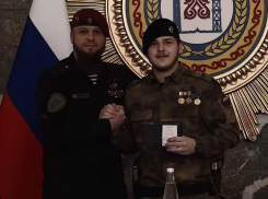 Возможно попавший в ДТП в Грозном Адам Кадыров получил медаль за охрану Запорожской АЭС