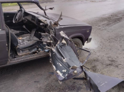 Дрон ВСУ ударил по автомобилю в Пологах: пострадал мужчина