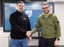 Нацист Стерненко стал советником нового министра обороны Украины из Васильевки Фёдорова