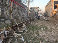 Заключённых начали вывозить из колоний после удара по тюрьме в Запорожье