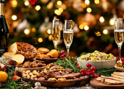 Запорожские врачи назвали самый опасный напиток на новогоднем столе