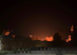 Промышленное предприятие загорелось в Запорожье на фоне беспрерывной работы ПВО