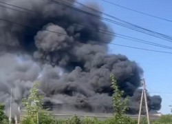 Жители Мелитополя сообщили о крупном пожаре у завода «Гидромаш»