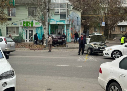 Несколько автомобилей столкнулись на центральном проспекте Мелитополя