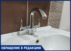 «Мэра нет, безвластие какое-то!»: жителей Днепрорудного третьи сутки мучают отсутствием воды