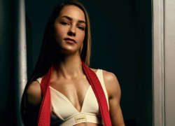 Запорожская каратистка Александра Шолохова разделась для мужского глянца