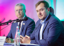 Как решить проблему 40-процентной нехватки запорожских врачей, придумал Балицкий