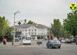 Где в Мелитополе зарядить телефон и набрать воду во время блэкаута
