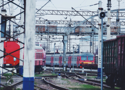 Пассажирские поезда через Мелитополь пустят этим летом